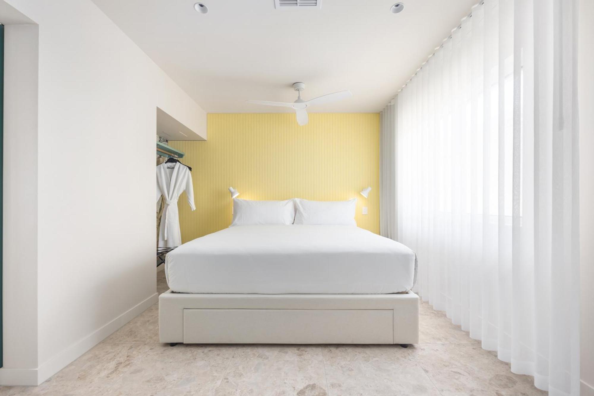 The Shores Miami Guldkusten Rum bild